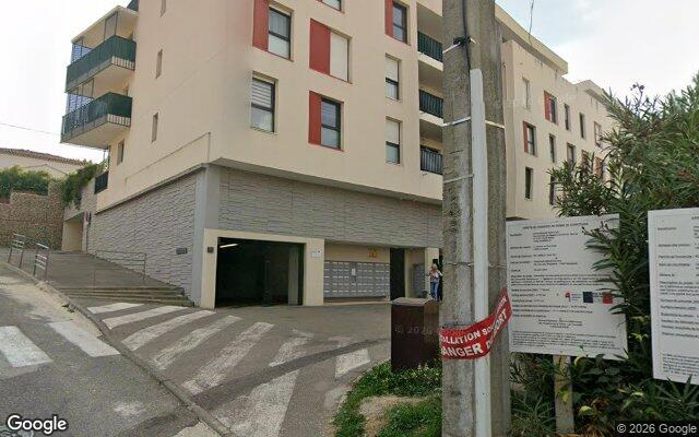 Façade : 120 chemin du Bon Civet, Aubagne